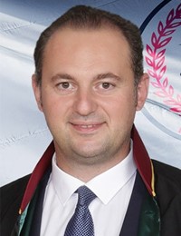 AV. YENER POROY