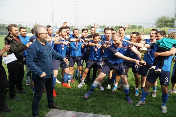 Atatürk Kupası'nı Ankara Ottomans takımı kazandı