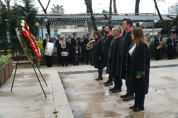 5 Nisan Avukatlar Günü: Bursa Barosu Başkanı Öztosun “Aadalet, devletin çıkarlarını korumak bahanesiyle haksızlık etmek değildir!”