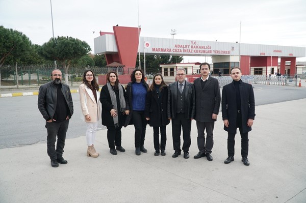 Silivri'de tutuklu avukatlara 5 Nisan ziyareti