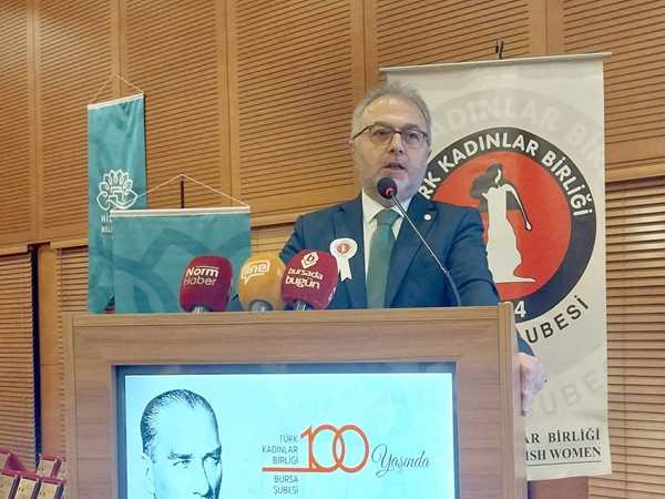 “Cumhuriyeti korumak için mücadeleye devam ediyoruz”