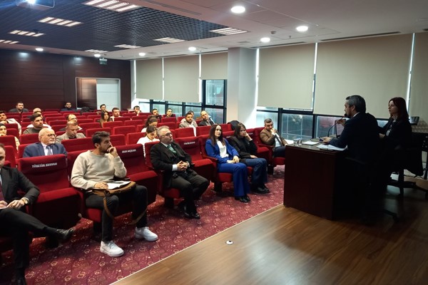 Bursa Barosu'ndan seçim hukuku eğitimi