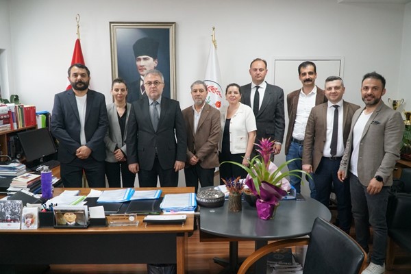 Bursa Barosu ile Sosyal İş Sendikası sözleşme imzaladı