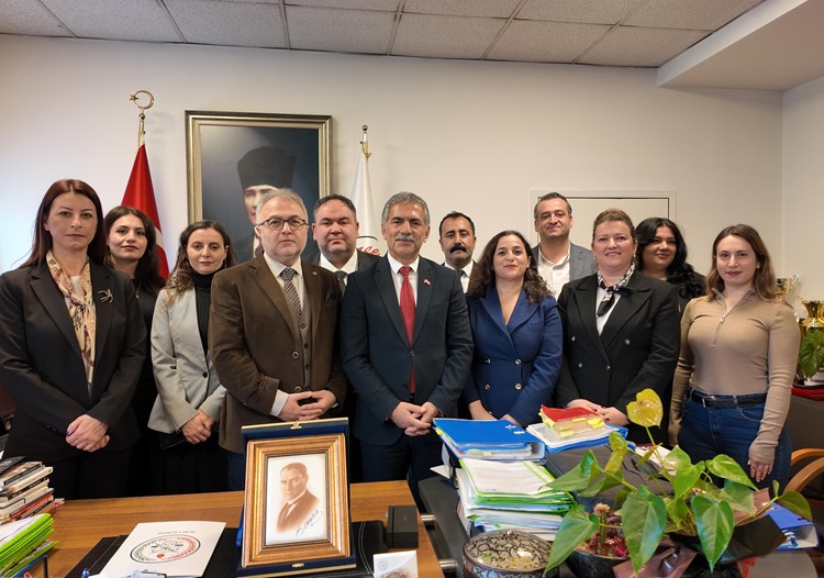 Bursa Barosu ve Gemlik Belediyesi arasında kadına yönelik şiddetin önlenmesine yönelik protokol imzalandı