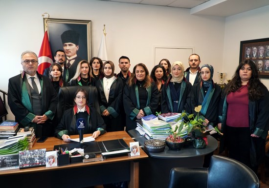 Bursa Barosu Çocuk Hakları Merkezi'nin 20 Kasım Dünya Çocuk Hakları Günü Basın Açıklaması