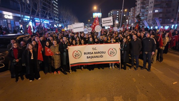 Bursa Barosu FSM'de yürüdü