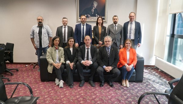 Keskin'den Baro yönetimine teşekkür