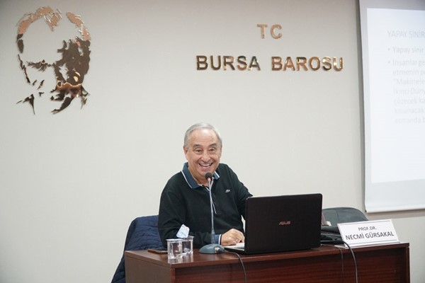 Prof. Gürsakal'dan yapay zeka konferansı