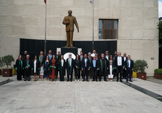 Bursa Barosu Başkanı Öztosun: ​“Bize düşen 30 Ağustos'un neyi temsil ettiğini anlamak ve onun mirasına sahip çıkmaktır”