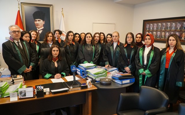 SUSMUYORUZ, KORKMUYORUZ, İTAAT ETMİYORUZ!