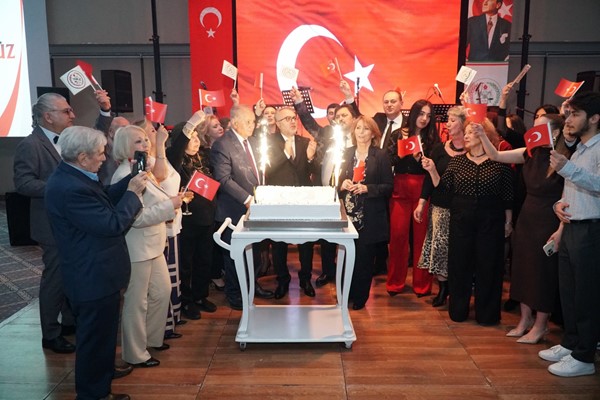 5 Nisan Avukatlar Günü kokteyli gerçekleştirildi