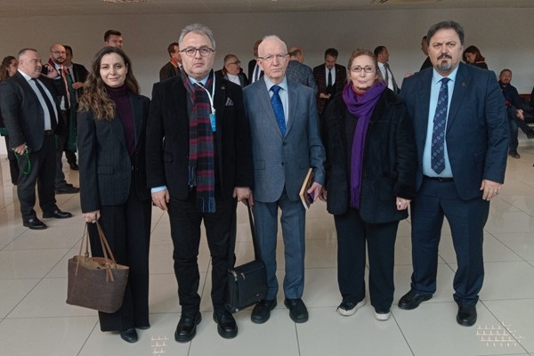 Bursa Barosu, İstanbul Barosu'nun yanında