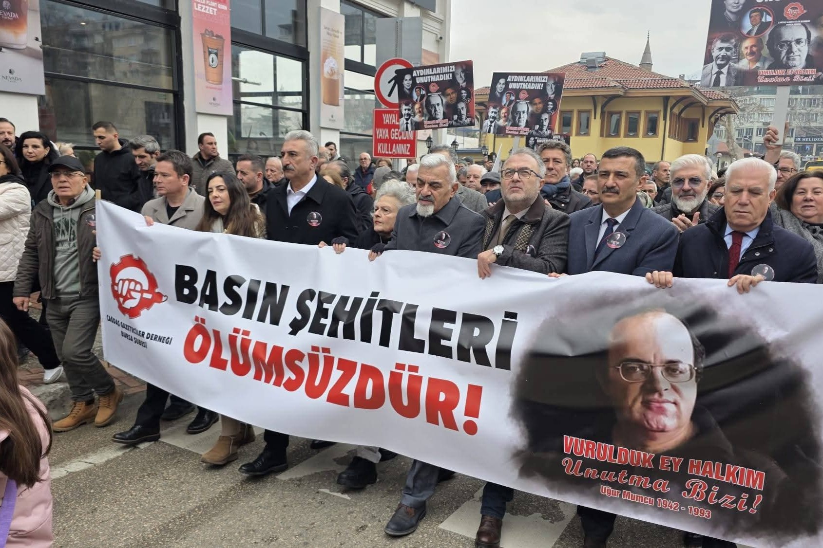 Uğur Mumcu'yu andık