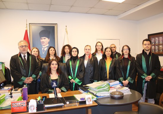 BASIN AÇIKLAMASI: TÜRK MEDENİ KANUNU'NUN 100. YILINDA EŞİT YURTTAŞLIK VE ÖZGÜRLÜK MÜCADELEMİZ SÜRÜYOR!