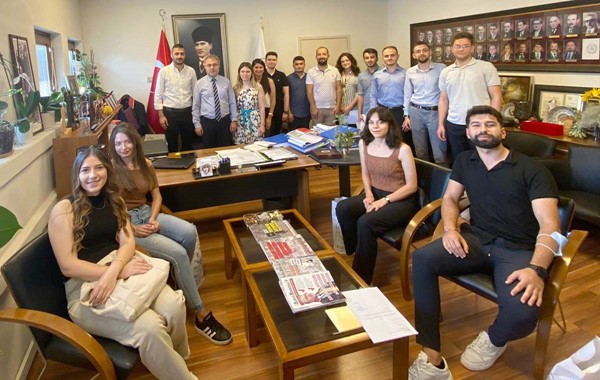 Öztosun yeni stajyerlerle görüştü