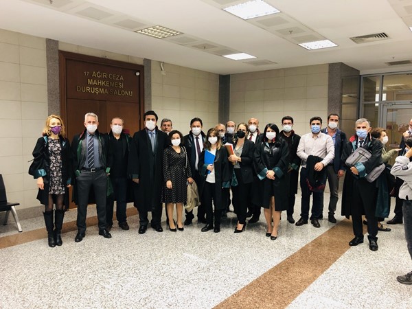 Polis tarafından beli kırılan Avukat Zeycan Balcı Davası Aralık'a ertelendi 