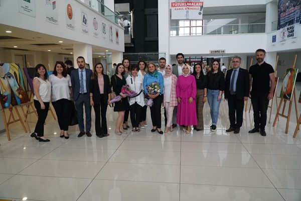 Bursa Barosu Resim Atölyesi Karma Resim Sergisi açıldı