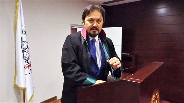 Bursa Barosu Başkanı Av. Gürkan Altun Ruhsat Töreninde Görüşlerini Açıkladı