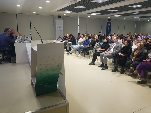 Ticaret Hukuku Uygulamaları eğitim semineri yapıldı