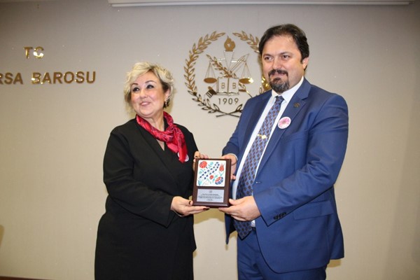 Derdi Başından Aşkın Kadınlar Konulu Söyleşi