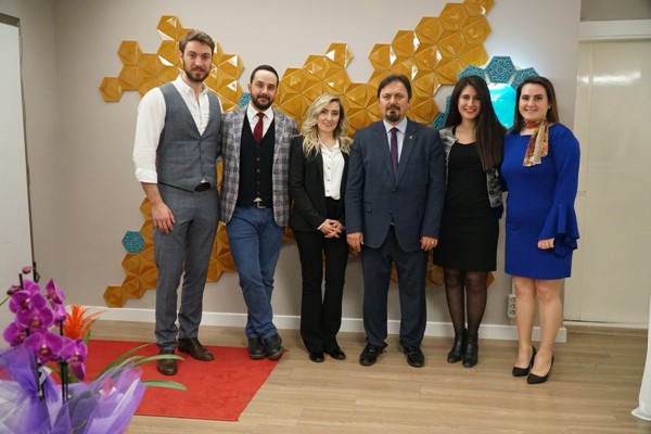 Başkan Gürkan Altun, ofis açılışına katıldı