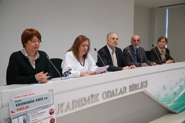 Uludağ Üniversitesi'nde akademisyenlere baskı arttıkça, başarı sıralaması geriliyor!