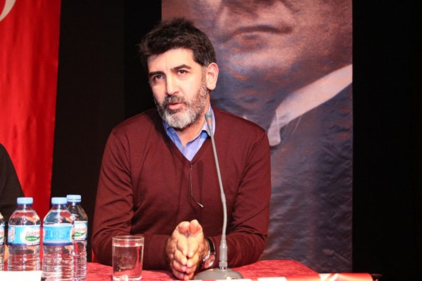 Perşembe Söyleşilerinin İlki
