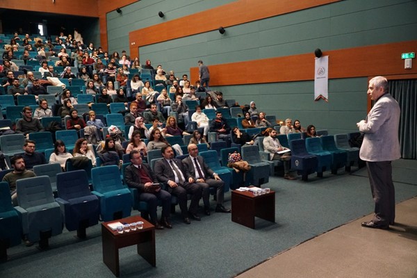 Şeref Kısacık'tan Kat Mülkiyeti Hukuku Semineri