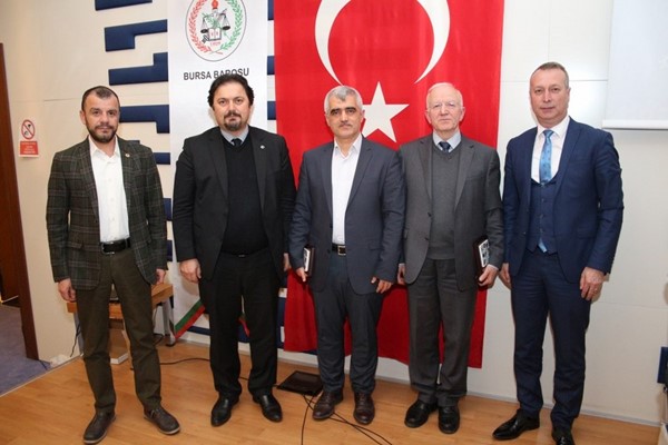 'Yaşananlar Boşuna Değil-Perşembe Söyleşileri'nin üçüncüsü