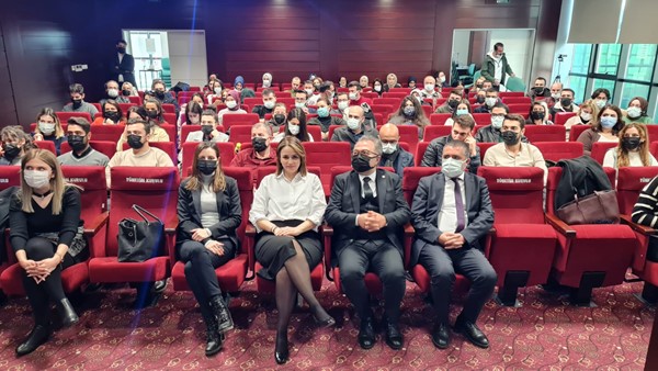 Anayasa Mahkemesi'ne bireysel başvuru ve AİHM semineri