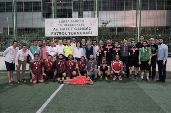 Bursa Barosu Futbol Turnuvası'nda şampiyon ULUDAĞ