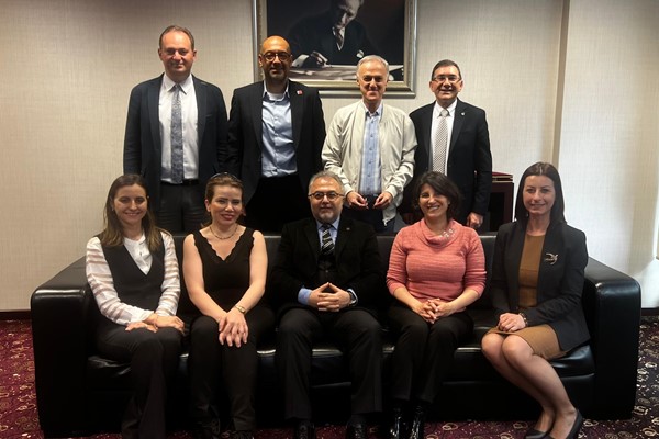 Akademik meslek odalarından Baro'ya teşekkür